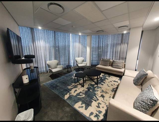 BUSINESS PROPERTY TO RENT IN DORINGKLOOF